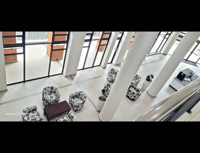 3 BEDROOM APARTMENT FOR SALE IN UMHLANGA RIDGE